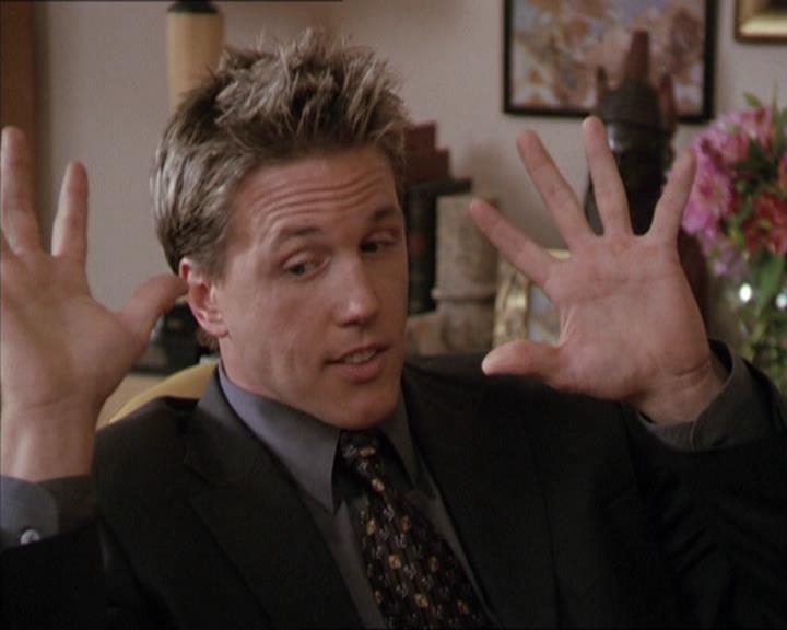Charmed-Online-dot-net_208P3H200436.jpg