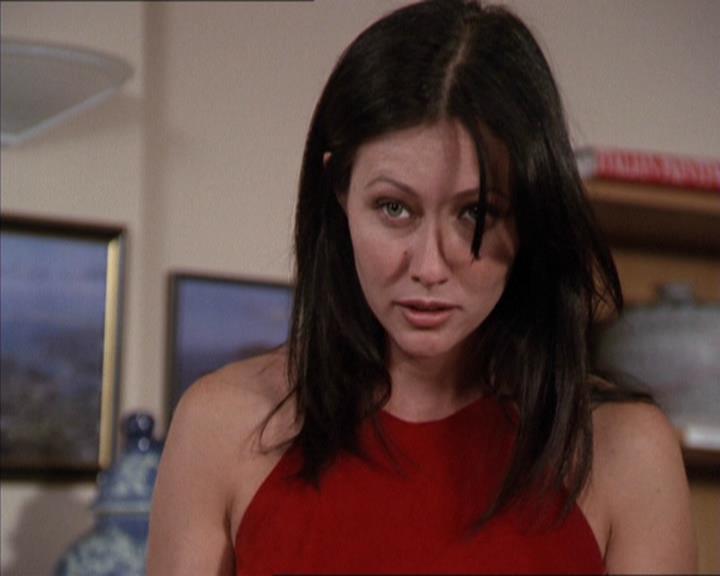 Charmed-Online-dot-net_208P3H200439.jpg