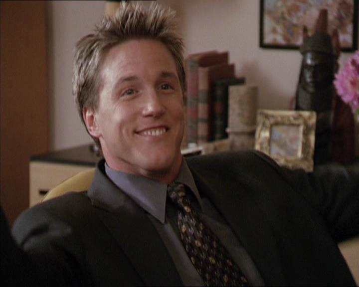 Charmed-Online-dot-net_208P3H200441.jpg