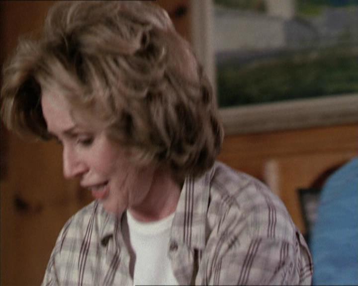 Charmed-Online-dot-net_208P3H200462.jpg