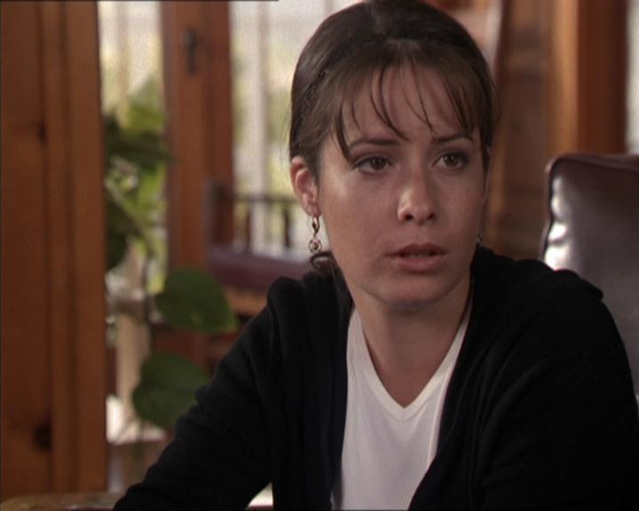 Charmed-Online-dot-net_208P3H200491.jpg