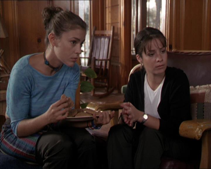 Charmed-Online-dot-net_208P3H200509.jpg