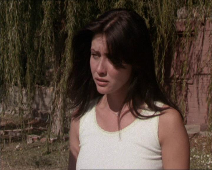 Charmed-Online-dot-net_208P3H200659.jpg