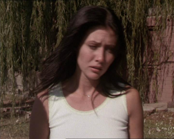 Charmed-Online-dot-net_208P3H200660.jpg