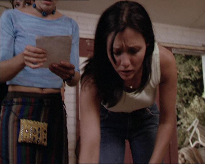 Charmed-Online-dot-net_208P3H200747.jpg