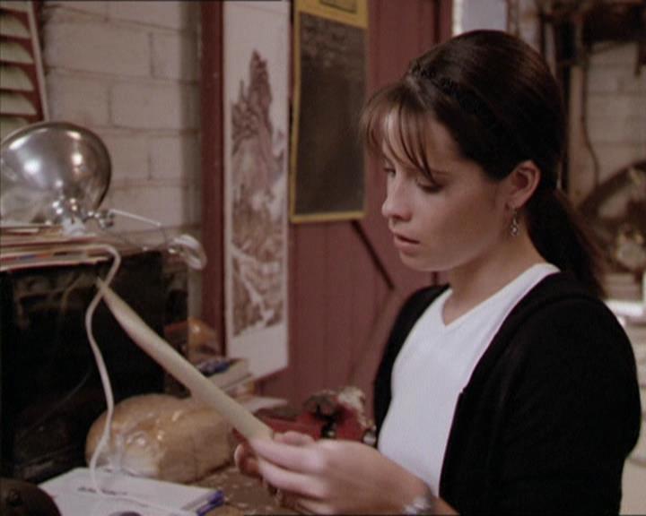 Charmed-Online-dot-net_208P3H200756.jpg