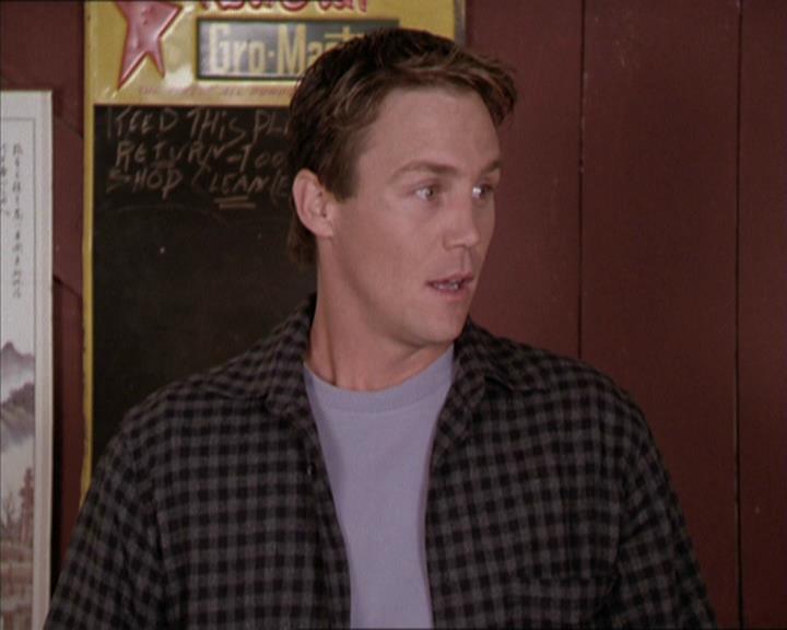 Charmed-Online-dot-net_208P3H200780.jpg