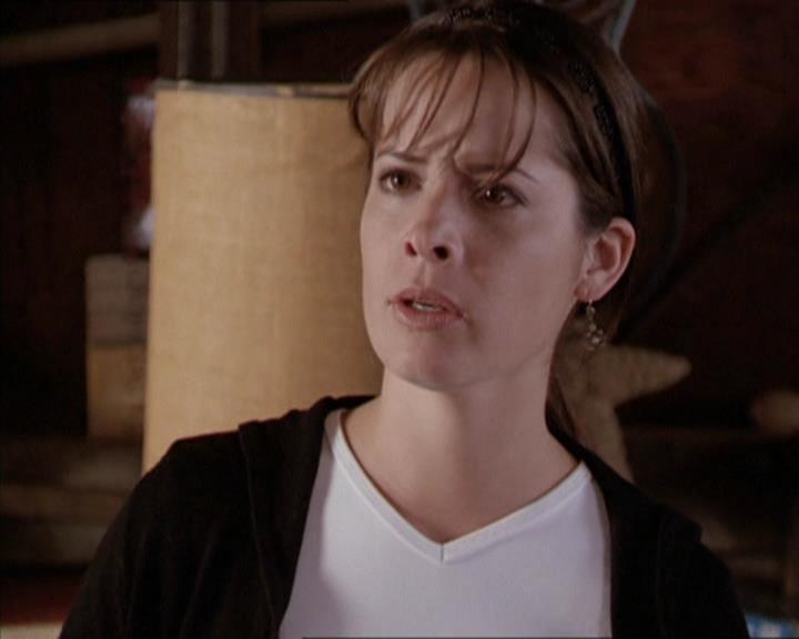 Charmed-Online-dot-net_208P3H200781.jpg