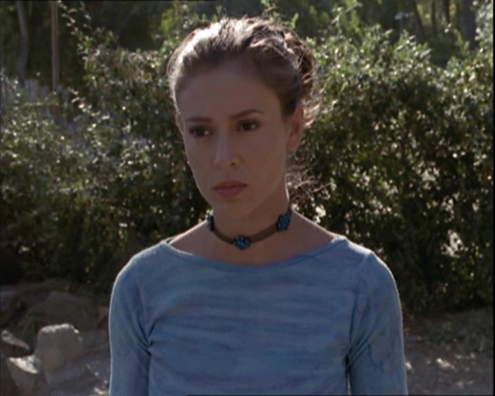 Charmed-Online-dot-net_208P3H200835.jpg