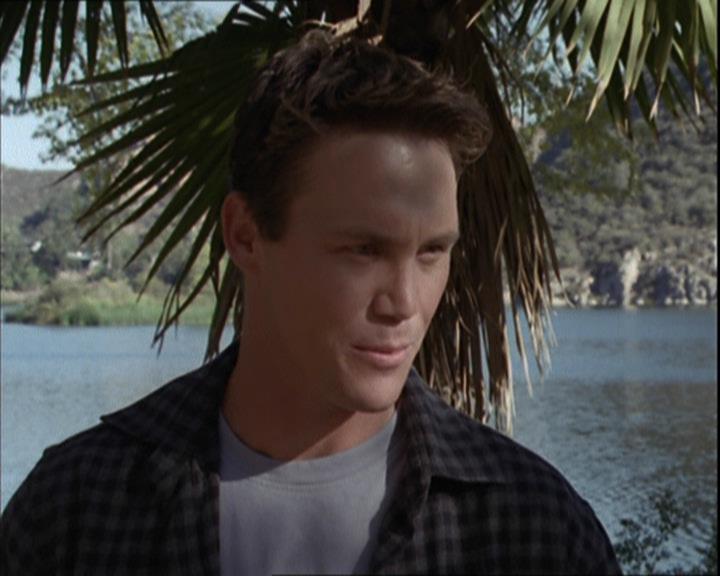 Charmed-Online-dot-net_208P3H200876.jpg