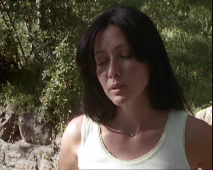 Charmed-Online-dot-net_208P3H200885.jpg