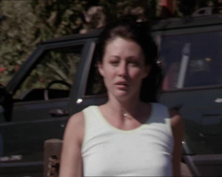 Charmed-Online-dot-net_208P3H200907.jpg