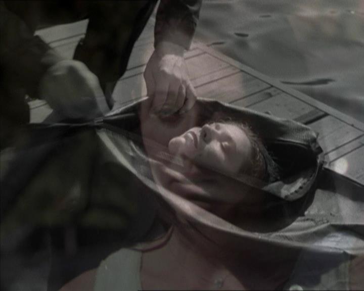 Charmed-Online-dot-net_208P3H200915.jpg