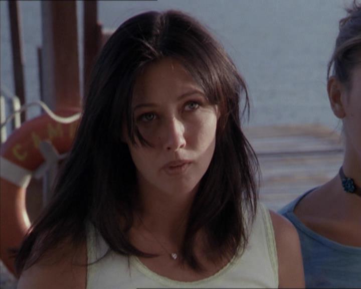 Charmed-Online-dot-net_208P3H200946.jpg