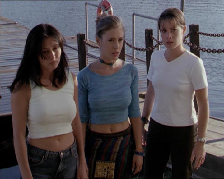 Charmed-Online-dot-net_208P3H200958.jpg