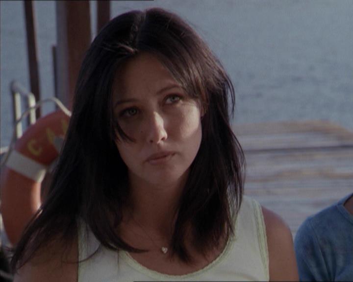 Charmed-Online-dot-net_208P3H200962.jpg