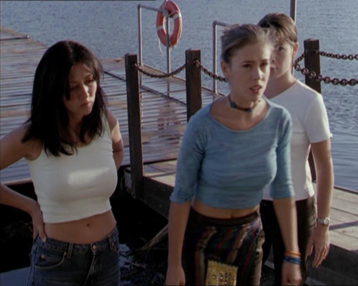 Charmed-Online-dot-net_208P3H200969.jpg