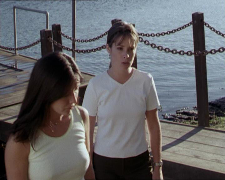 Charmed-Online-dot-net_208P3H200973.jpg