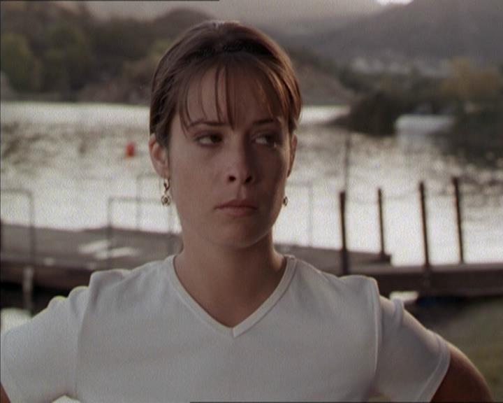 Charmed-Online-dot-net_208P3H201008.jpg
