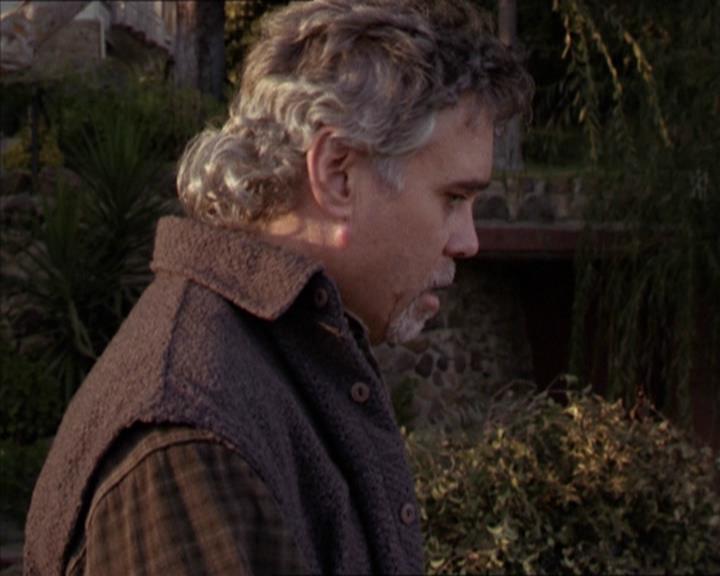 Charmed-Online-dot-net_208P3H201048.jpg