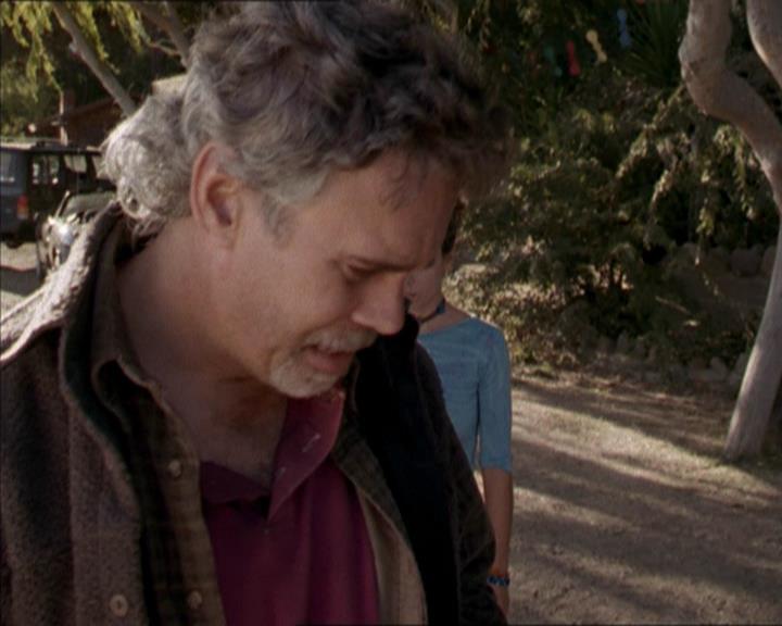 Charmed-Online-dot-net_208P3H201069.jpg