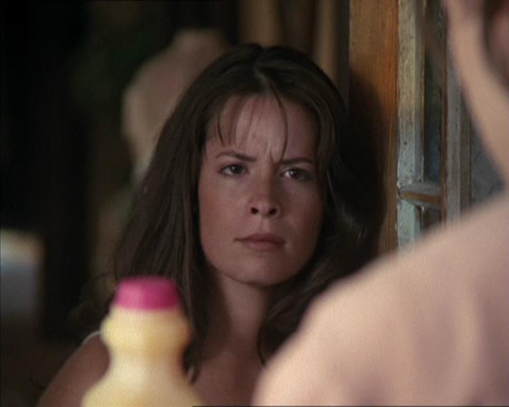 Charmed-Online-dot-net_208P3H201109.jpg