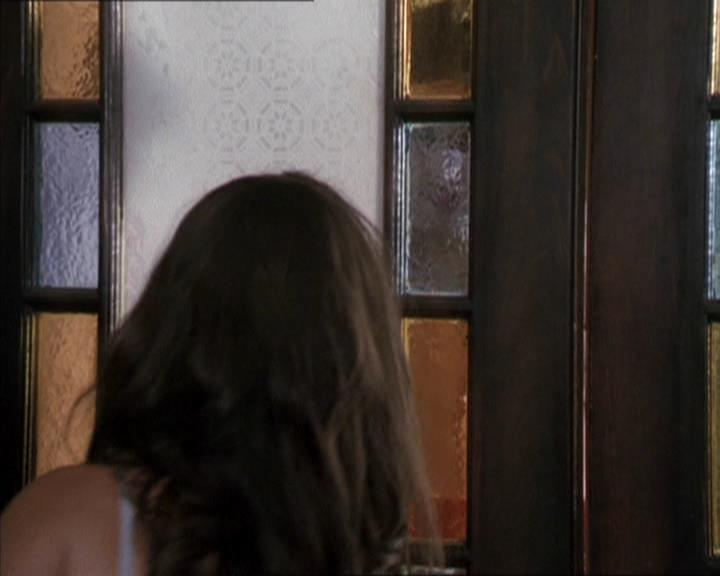 Charmed-Online-dot-net_208P3H201183.jpg