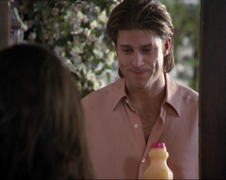 Charmed-Online-dot-net_208P3H201186.jpg