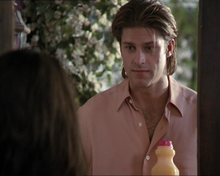 Charmed-Online-dot-net_208P3H201196.jpg