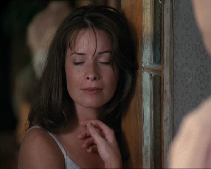 Charmed-Online-dot-net_208P3H201207.jpg