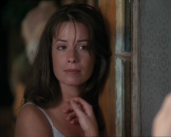 Charmed-Online-dot-net_208P3H201209.jpg