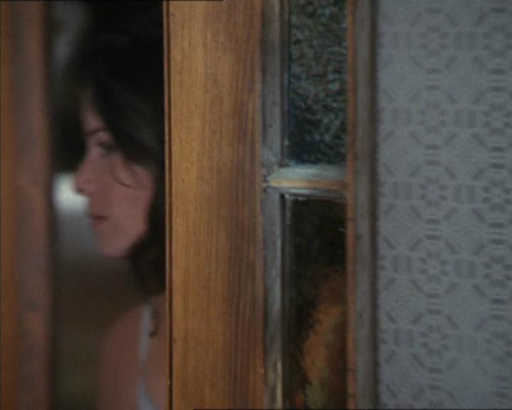 Charmed-Online-dot-net_208P3H201214.jpg