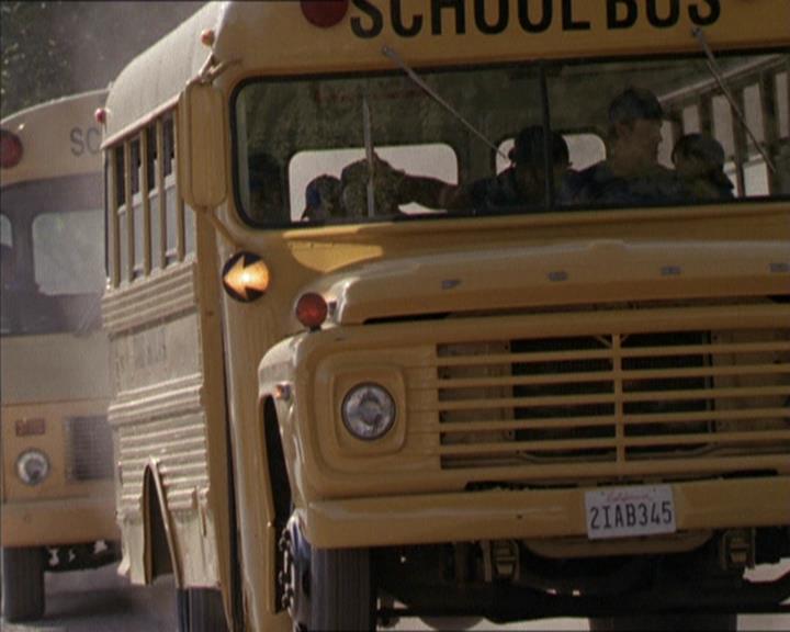 Charmed-Online-dot-net_208P3H201241.jpg