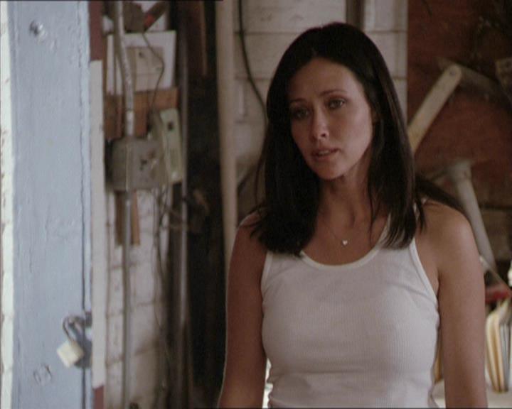 Charmed-Online-dot-net_208P3H201310.jpg
