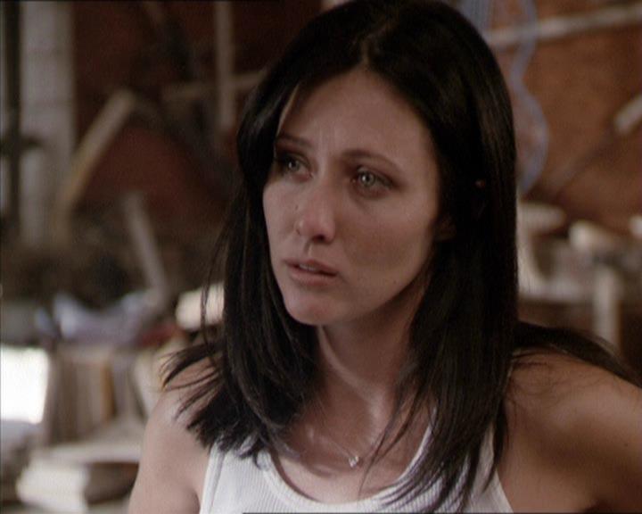 Charmed-Online-dot-net_208P3H201360.jpg