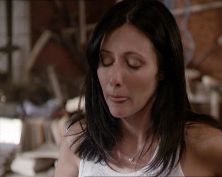 Charmed-Online-dot-net_208P3H201379.jpg