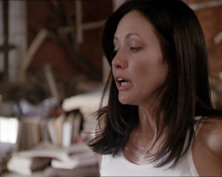 Charmed-Online-dot-net_208P3H201383.jpg
