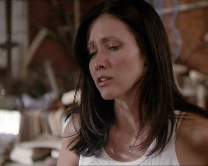Charmed-Online-dot-net_208P3H201389.jpg