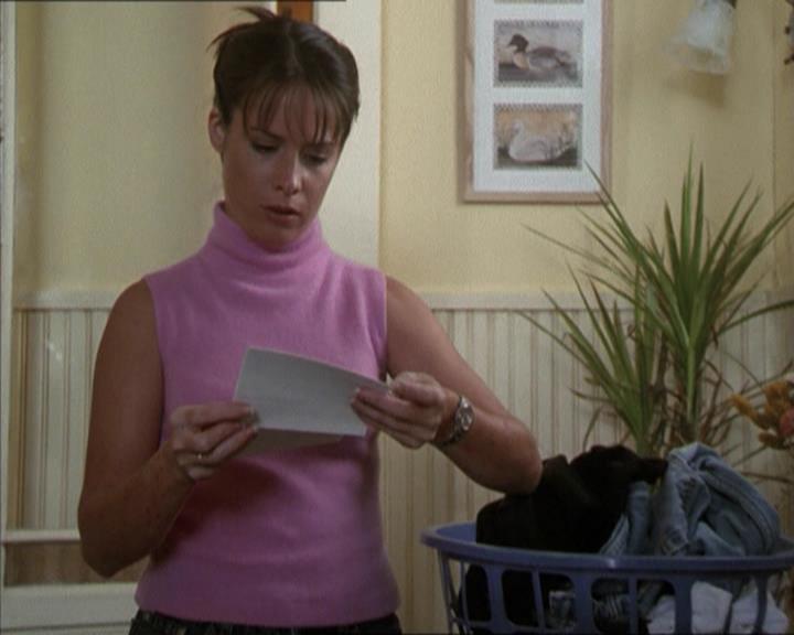 Charmed-Online-dot-net_208P3H201460.jpg