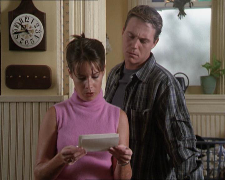 Charmed-Online-dot-net_208P3H201474.jpg