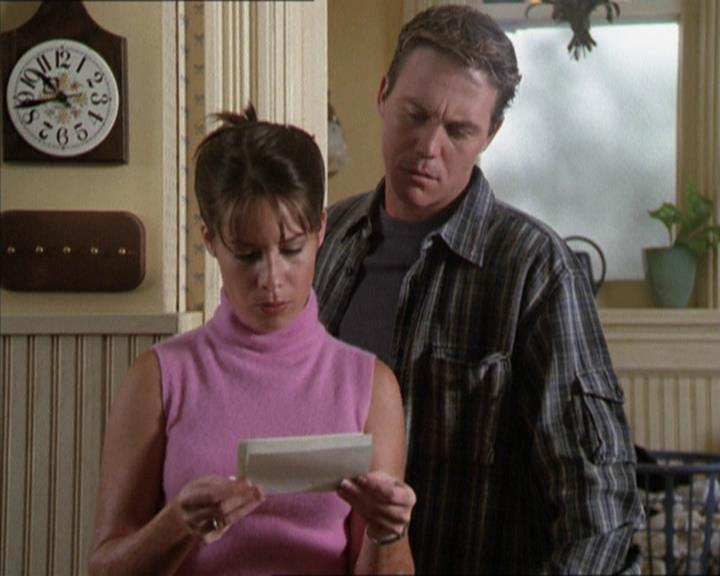 Charmed-Online-dot-net_208P3H201475.jpg