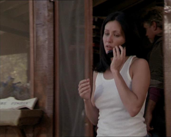 Charmed-Online-dot-net_208P3H201527.jpg