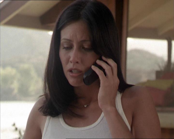 Charmed-Online-dot-net_208P3H201564.jpg
