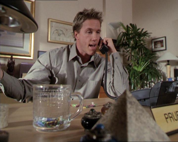 Charmed-Online-dot-net_208P3H201573.jpg