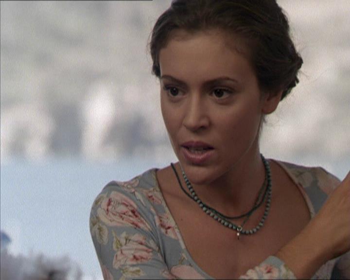 Charmed-Online-dot-net_208P3H201587.jpg