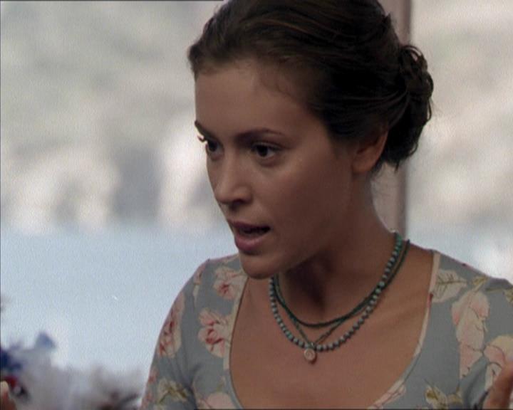 Charmed-Online-dot-net_208P3H201595.jpg