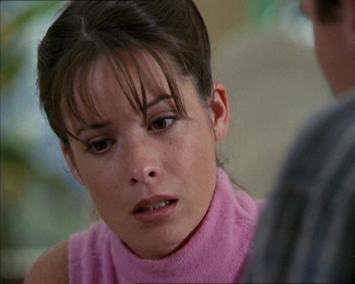 Charmed-Online-dot-net_208P3H201662.jpg