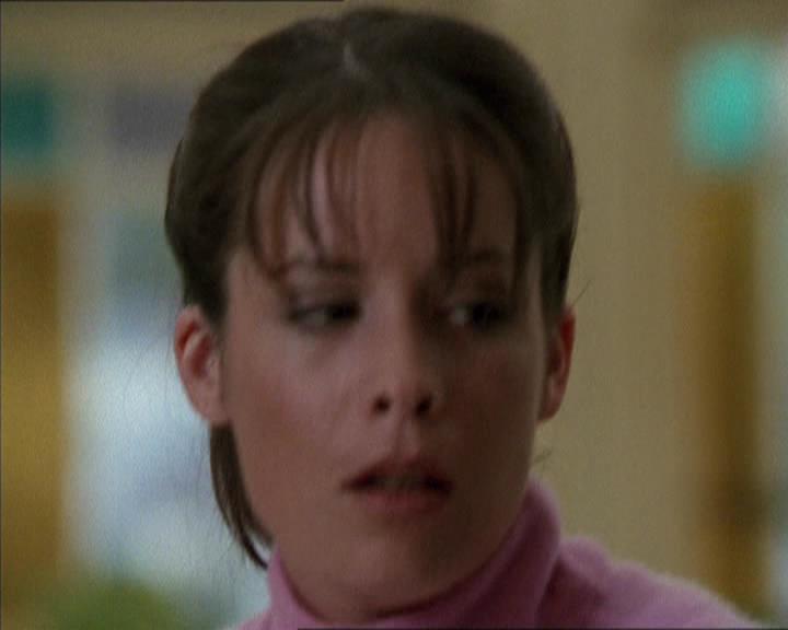 Charmed-Online-dot-net_208P3H201681.jpg