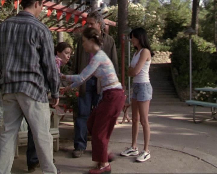 Charmed-Online-dot-net_208P3H201704.jpg