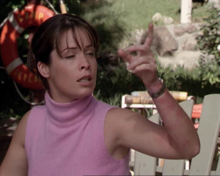 Charmed-Online-dot-net_208P3H201708.jpg